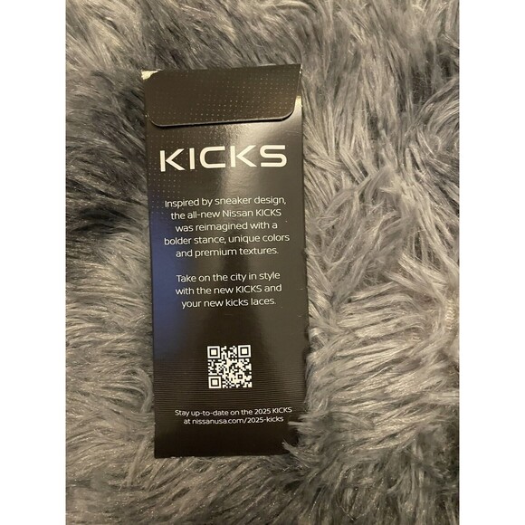 Nissan Kicks Shoelaces (3 Pairs) Car Collectibles Auto Memorabilia RARE NEW - Picture 7 of 7